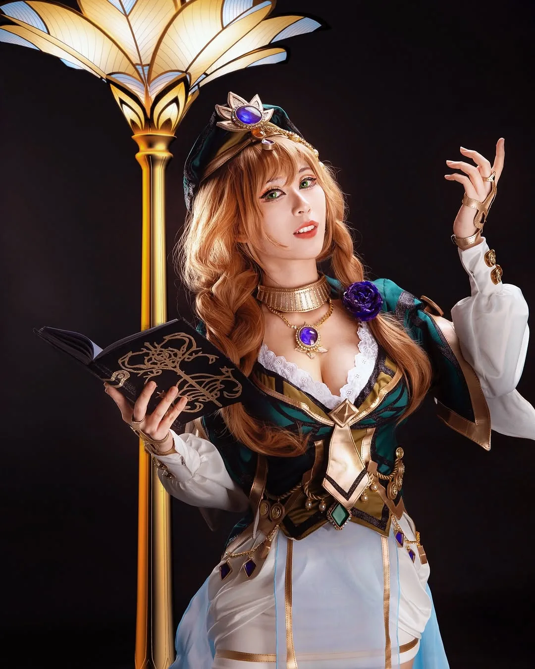 Larissa Rochefort – Lisa - 7